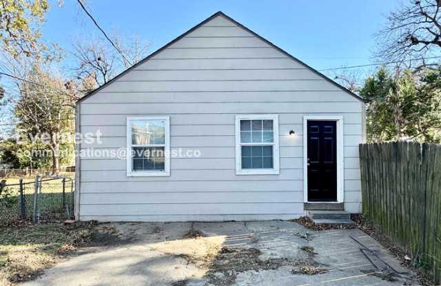 Photo of 917 South Urbana Avenue