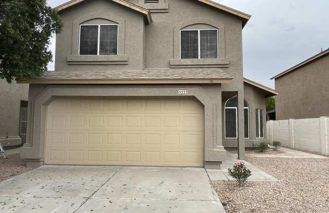 5222 W Fairview Street