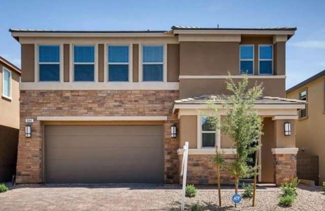 ADORABLE HOME IN SUMMERLIN!!! 5 BEDROOMS!