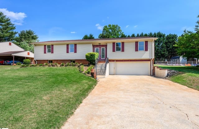 106 hickory Lane - 106 Hickory Lane, Mauldin, SC 29662