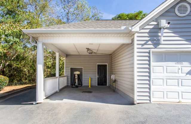 Wellington Ridge Apartments