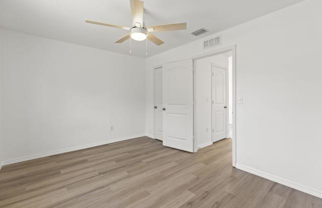 8331 Silverbell Loop