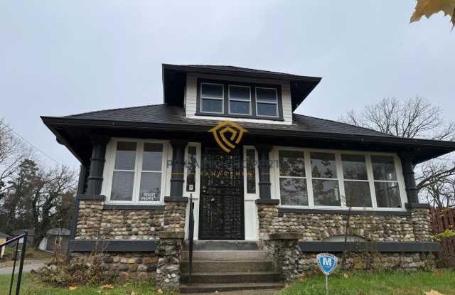 Photo of Stunningly Updated Historic 3 Bedrooms/2 Bathrooms Home Near Downtown Indianapolis!