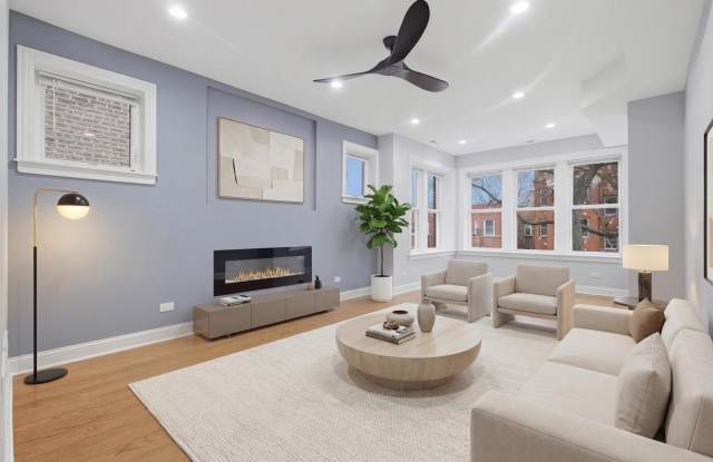 4524 N Central Park Avenue unit: 2