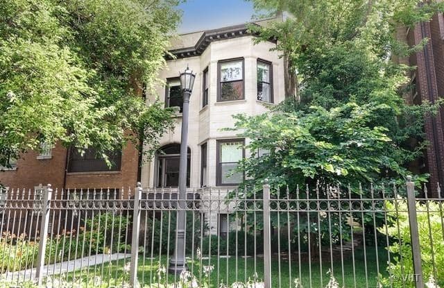 4549 N. Malden St. Unit #4 - 4549 North Malden Street, Chicago, IL 60640