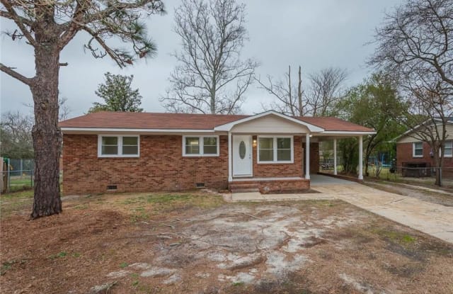 1158 Honeycutt Road - 1158 Honeycutt Road, Cumberland County, NC 28311