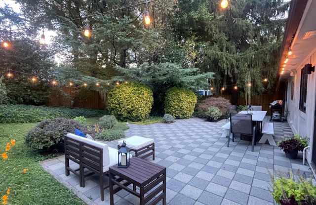 Photo of 11302 GATESBOROUGH Lane