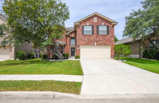 Mountain Lodge Gated Community-5-Bedroom, 3.5-Bathroom Home