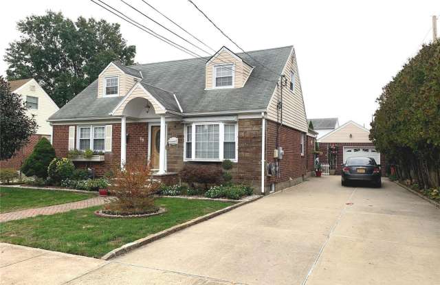 59 12th Avenue - 59 12th Avenue, Mineola, NY 11501