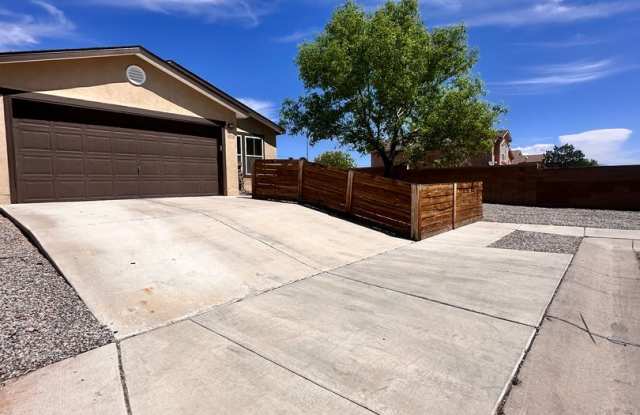 Photo of 4 Bedroom 2 Bathroom with 2 Car Garage