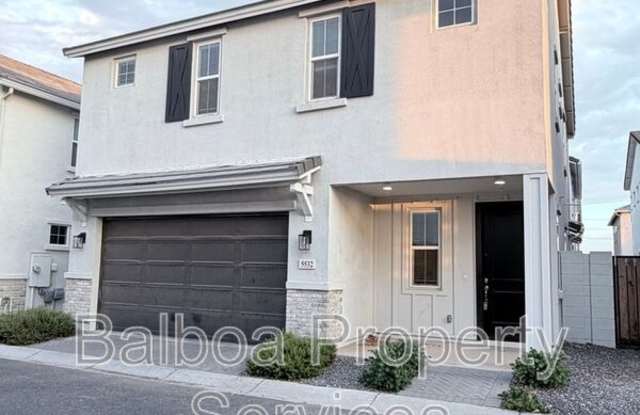 5532 S Dillon Cir