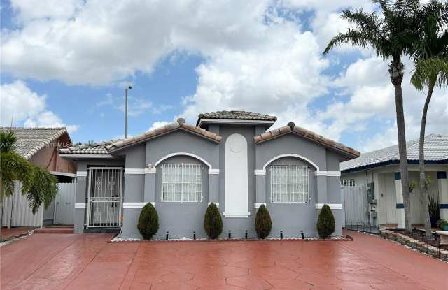 7071 W 33rd Ln - 7071 West 33rd Lane, Hialeah, FL 33018