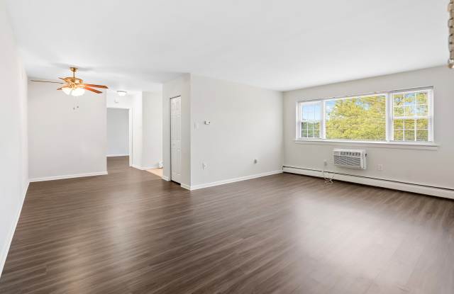 Carriage House Apartments