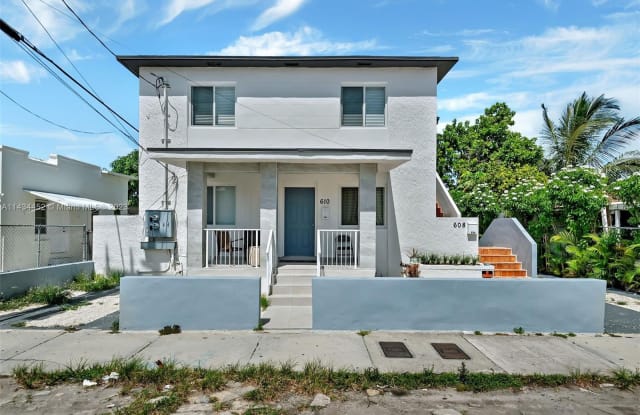 608 SW 18th Ave - 608 Southwest 18th Avenue, Miami, FL 33135