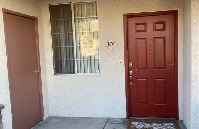 10233 King Henry Avenue