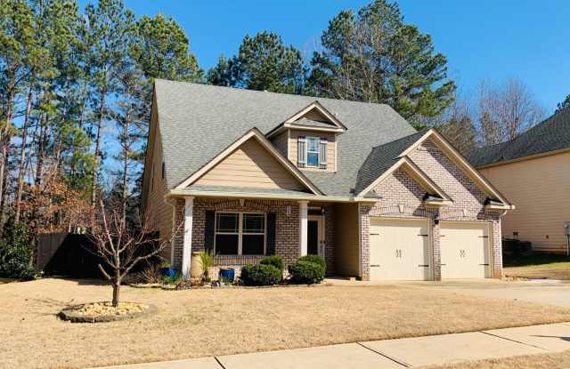 WOW! Prime Coweta location! Close to everything! Hardwood flooring, 2 car garage, kitchen w/island, arched entries, must see! photos photos