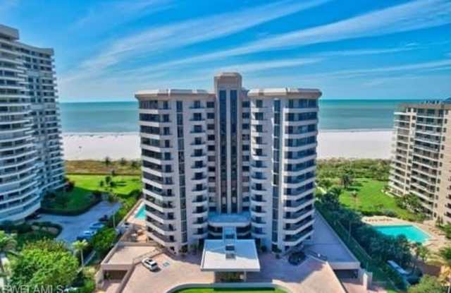 Photo of 220 S Collier