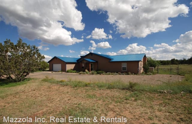 12 Canyon Hills Rd - 12 Canyon Hills Road, Bernalillo County, NM 87015