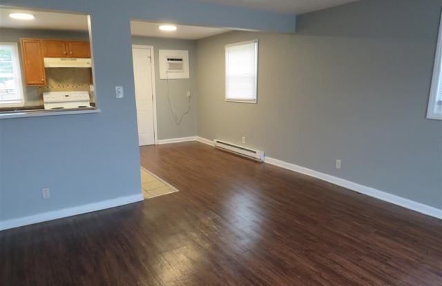 1912 King George Drive