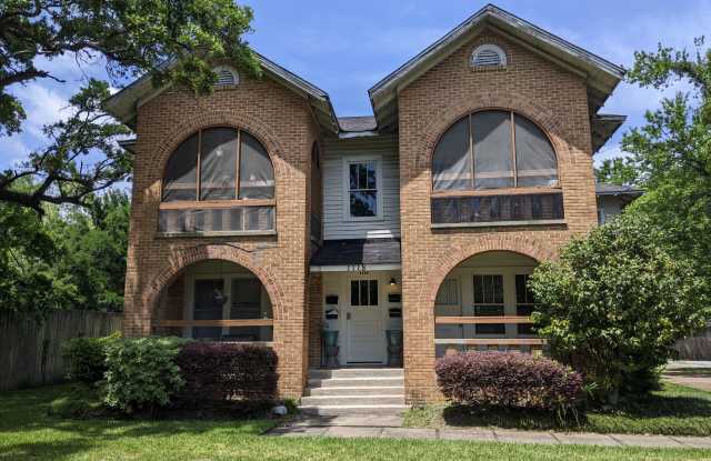 1118 Dauphin Street Apt D