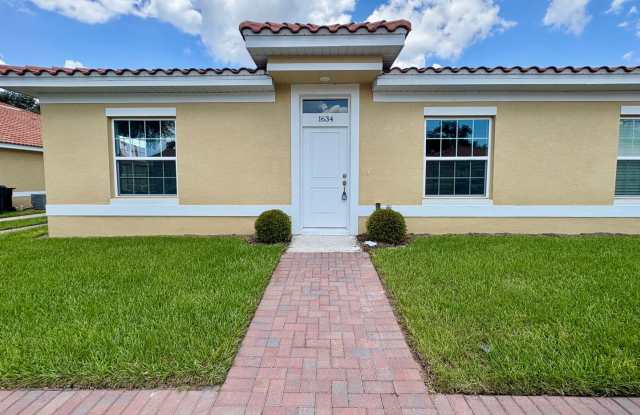 Photo of Modern Comfort in a Gated Poinciana Community! BOOK A TOUR!