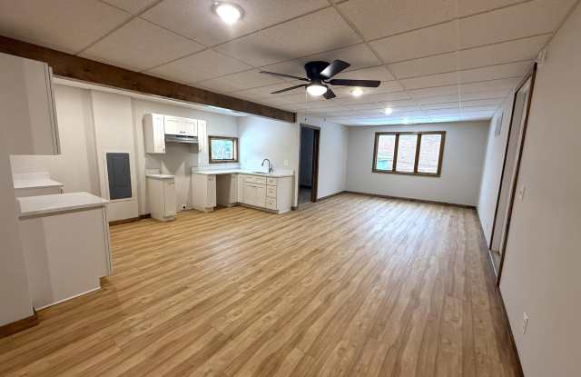 307 Main Avenue unit: 2Nd Floor