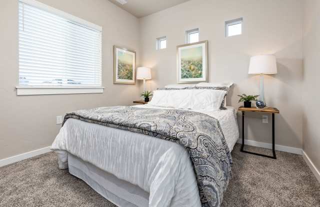Wilson Creek Townhomes! Move In By 9/30  Enjoy $1,000 Off First Month