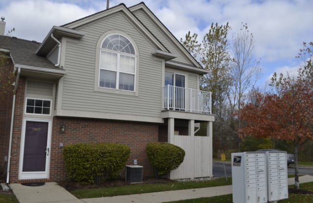 15495 Claremont Drive - 15495 Claremont Dr N, Macomb County, MI 48038