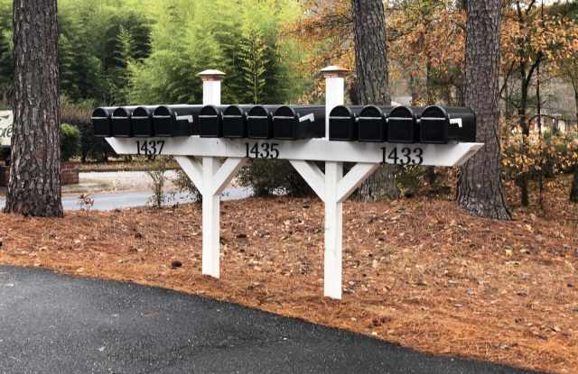 Photo of 1437 Fernwood Glendale Rd