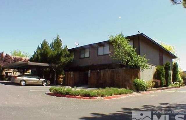 3112 N Truckee Ln