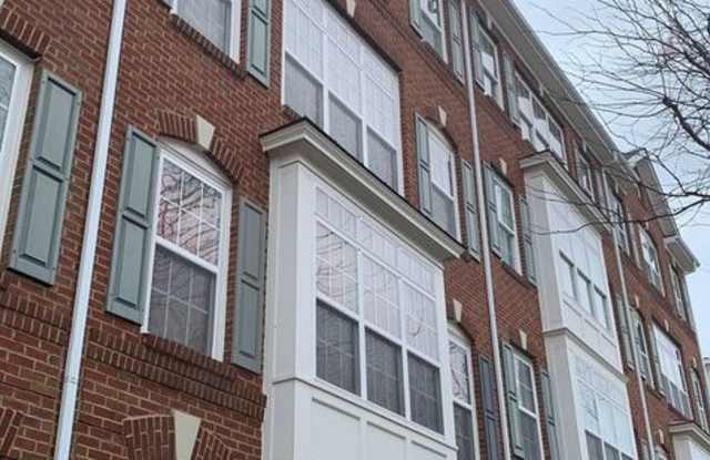 19273 Winmeade Drive