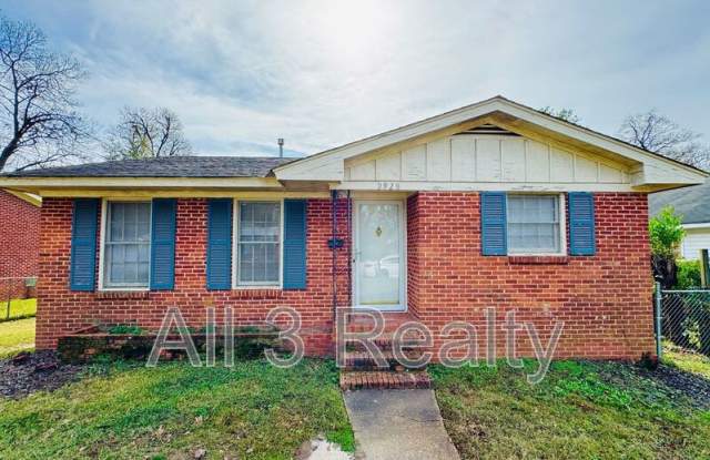 Photo of 2928 McQueen Street