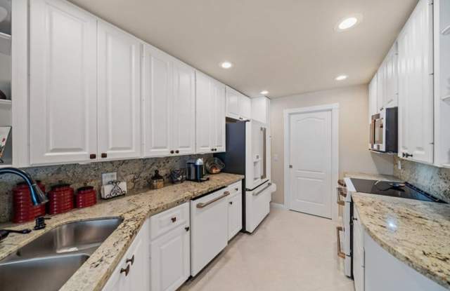 2117 Tigris Drive, West Palm Beach, FL 33411