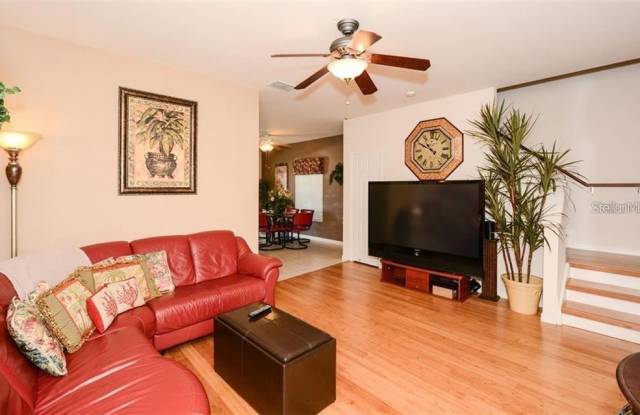 7685 PLANTATION CIRCLE