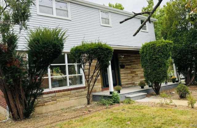 2041 New Hyde Park Road