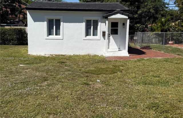 Photo of 464 Minola Dr