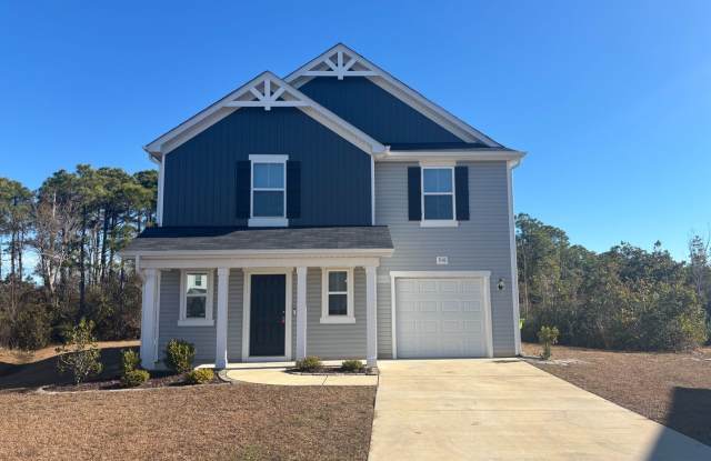 Single Family Home in Cul-de-sac- Holly Ridge