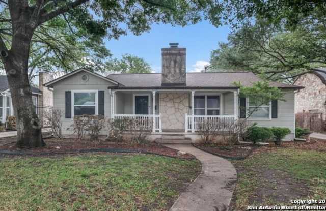 167 E Edgewood Pl