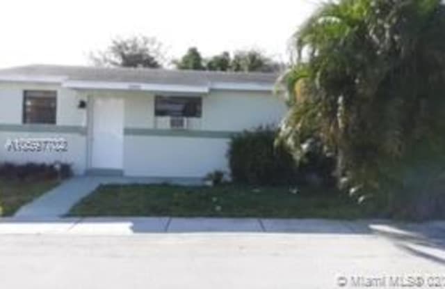 15350 NE 14th Ct - 15350 NE 14th Ct, North Miami Beach, FL 33162