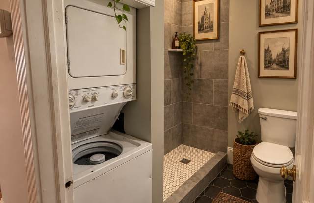 Photo of Spruce St Portfolio