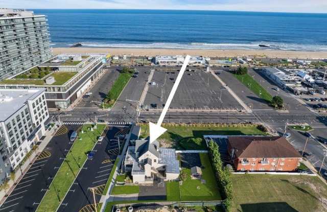 Photo of 206 3rd Avenue unit: 1