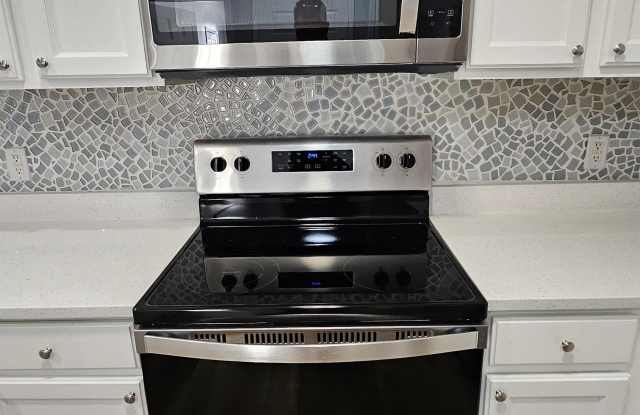 3177 Feltrim PlaceApt 201