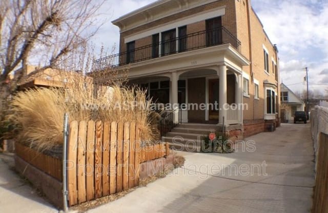 559 S 400 E - 559 400 East, Salt Lake City, UT 84111