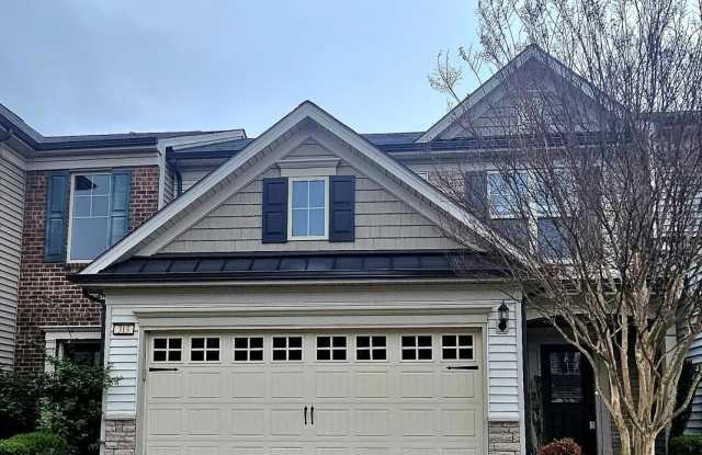 313 Brier Crossings Loop