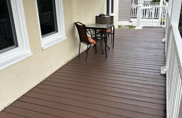 615 2nd Avenue unit: Apt 1