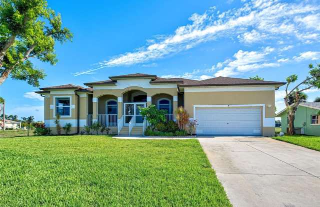 4 OAKLAND HILLS PLACE