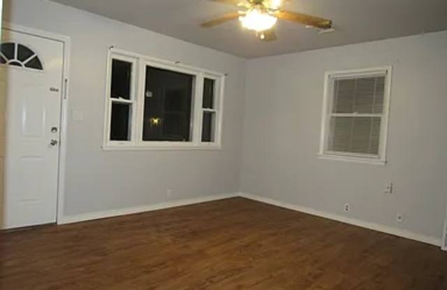 1813 West 21st Street