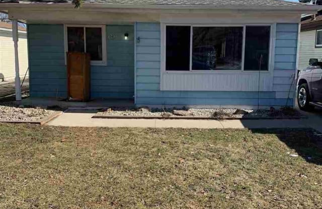 39452 Prentiss - 39452 Prentiss Street, Macomb County, MI 48045