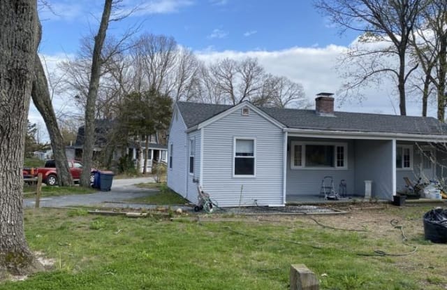 104 Onset Ave - 104 Onset Avenue, Plymouth County, MA 02532