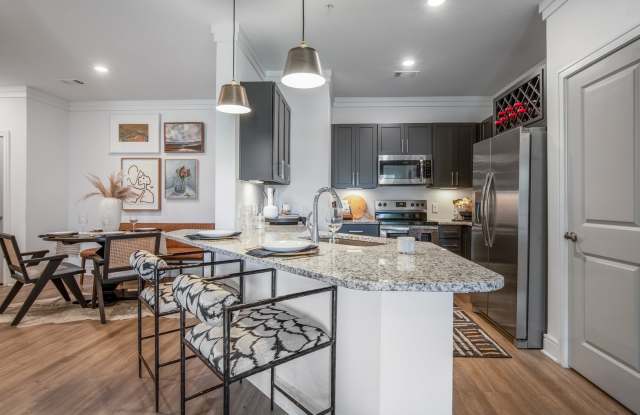 Cyan Mallard Creek Apartments